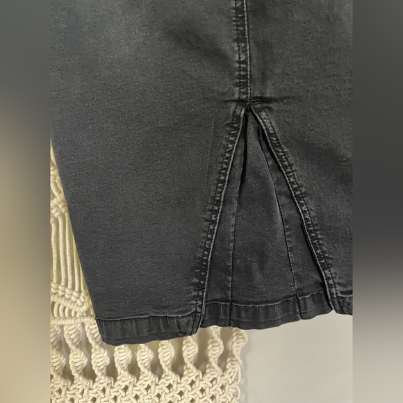 One5One Black denim pencil skirt modest knee length fall size small - Picture 6 of 8